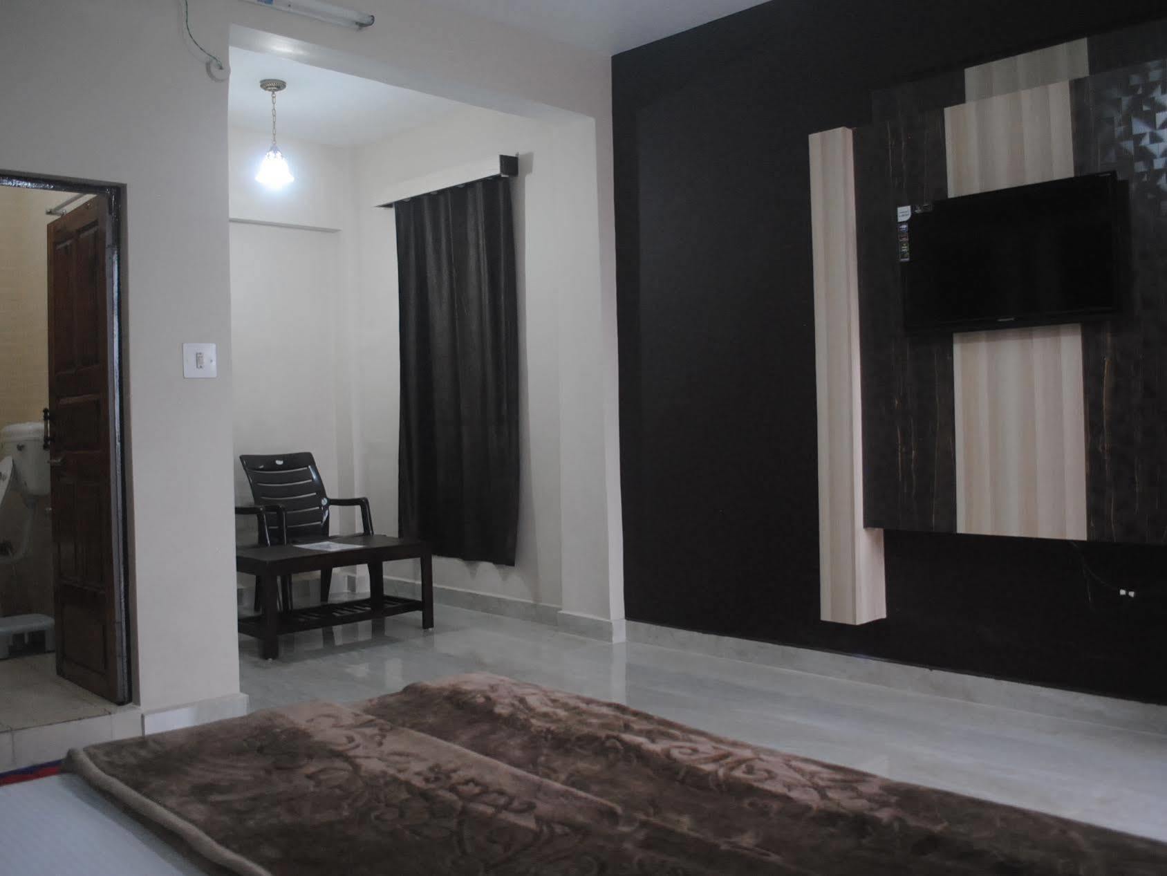Dharamkot Inn Dharamshala Bagian luar foto