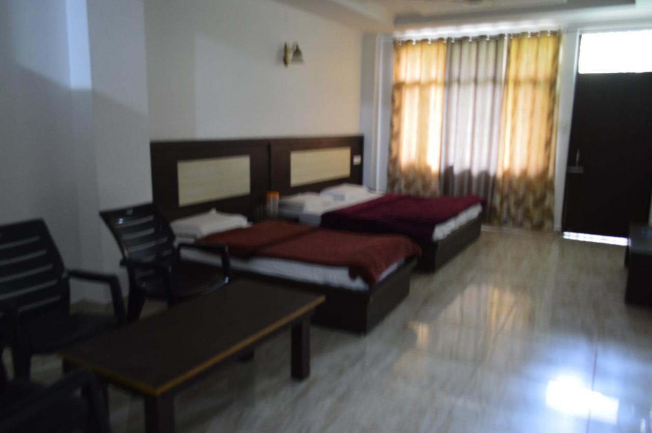 Dharamkot Inn Dharamshala Bagian luar foto
